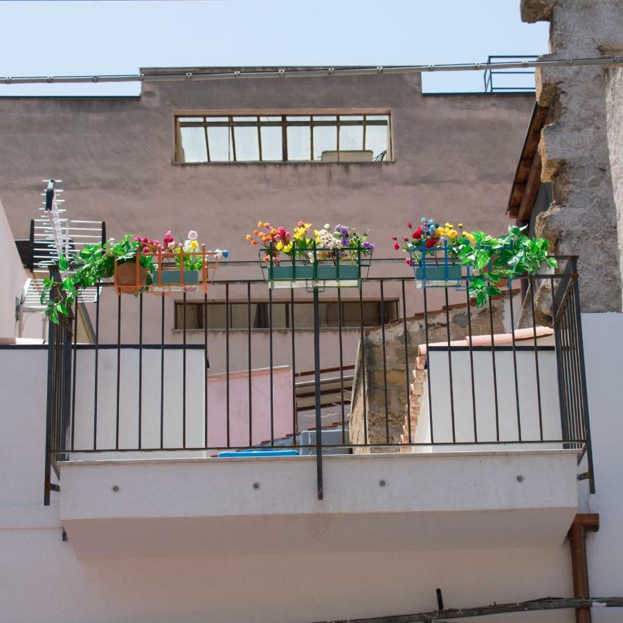 La Girandola Villa Палермо Екстериор снимка